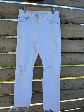 Levi's White Straight-Leg Distressed Jeans for Women